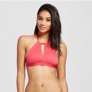 Women Textured High Neck Bikini Top